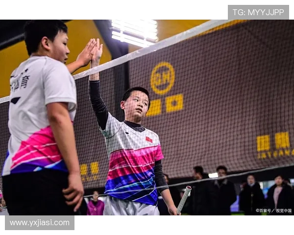 羽毛球专题:深入探讨杭州羽毛球队灵活性训练与战术应用 羽毛球专题:深入探讨杭州羽毛球队灵活性训练与战术应用